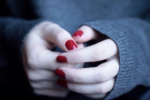 killerqueen420:  Hopelessly on We Heart It. 