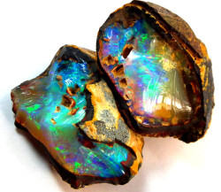 bijoux-et-mineraux:  Yowah Nut Opal - Australia 