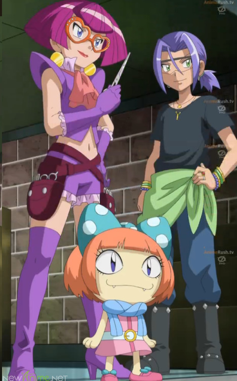 chisekoishi13: thepurplecomet:  Let us appreciate the fashion goddesses that are the Team Rocket Trio!   Gotta post this…  always loved James 