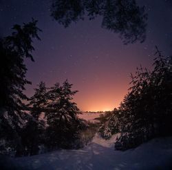 imickeyd:  Sergey Sharapov - On the horizon are countless stars 
