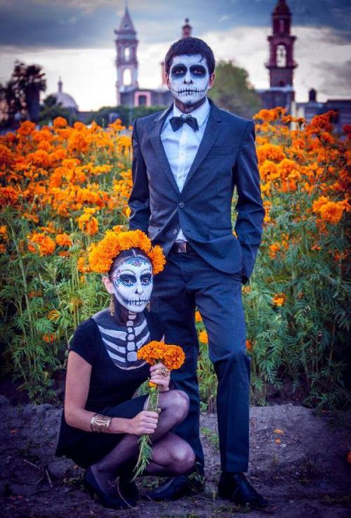 johnnybradshaw:  Día de muertos by @JersonHondall vota AQUI