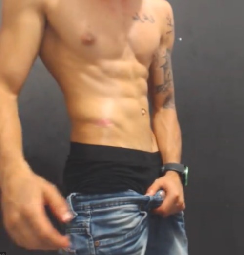 Porn Hot Latin jock Jhackson A is live on gay-cams-live-webcams photos
