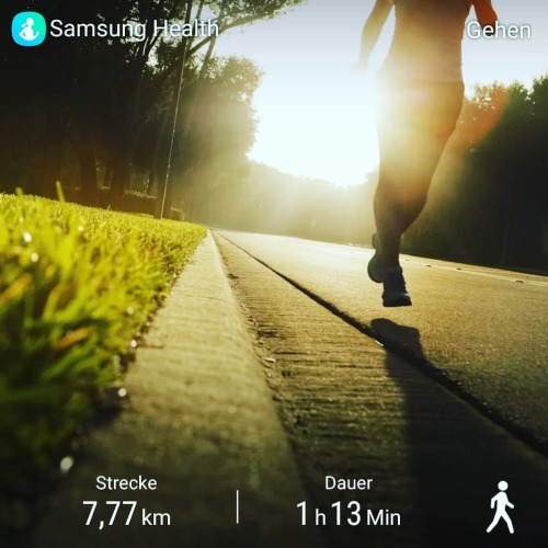 Walking - Ahoi.... (hier: Bad-Cannstadt, Baden-Wurttemberg, Germany) Https://www.instagram.com/p/CFK71gcBhfM/?igshid=1reuo0vh81tfc
