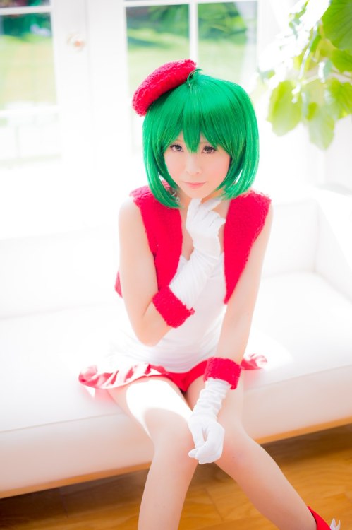 Macross Frontier - Ranka Lee [Xmas ver.] (Mashiro Yuki) 12HELP US GROW Like,Comment & Share.CosplayJapaneseGirls1.5 - www.facebook.com/CosplayJapaneseGirls1.5CosplayJapaneseGirls2 - www.facebook.com/CosplayJapaneseGirl2tumblr - http://cosplayjapaneseg