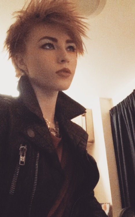 love-is-bacon:I hear what you’re saying but look at this leather jacket I bought today.