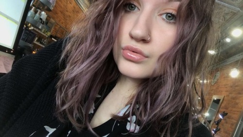 in case anyone was wondering, my hair is purple now