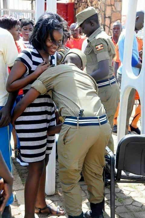 theverykenyans:  Ugandan cops REALLY?
