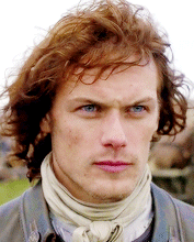 weloveperioddrama:Jamie Fraser + hair & smile appreciation(requested by @ellie-williams)