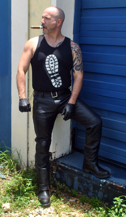 June 28, 2013.  Another gift from an ardent fan&ndash;Berliner pants from 665 leathers. &nb