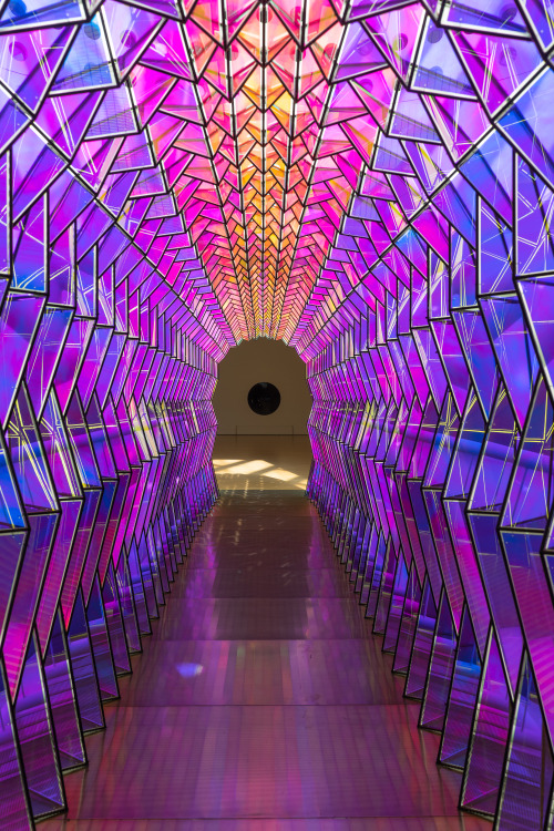 one-way colour tunnel, sf moma