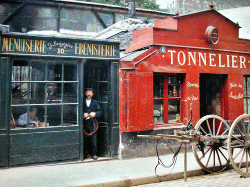 mymodernmet: Photos Taken 100 Years Ago Capture Rare Look at Paris in Color