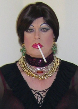 smoking-cd-tv-ts-sissy-faggot.tumblr.com