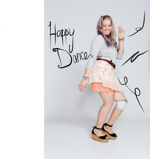 amputeegirlproblems:  WHEN YOURE TRYING TO MODEL SHORT SKIRTS AND BE CHARMING… AND…. W