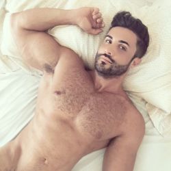 beardburnme:  “Good morning guys 😘😘”