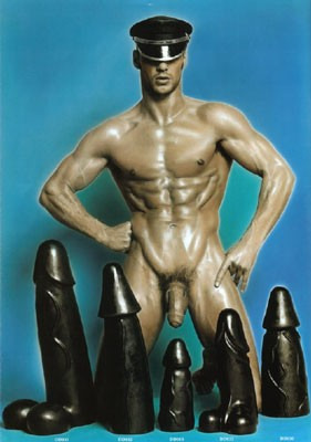 cumversatile:time for some huge, heavy-duty toys - it’s tool time !  More man toys here