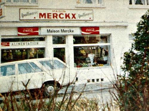 gibier3000:Eddy Merckx’s family shop in Woluwe-Saint-Pierre, in the surburbs of Brussel back in th