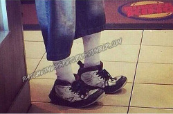 ratchetmessreturns:  The front of those shoes