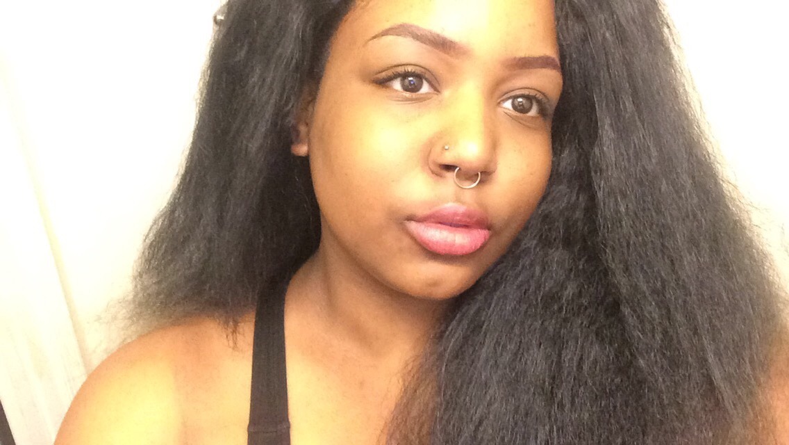 lucidnee:  *doesnt do hair takes selfies like usual*