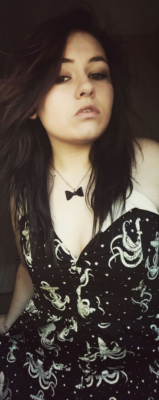 karlidouglas:  Feeling beautiful. First time ever taking pictures in a dress