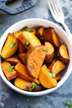 do-not-touch-my-food:  Candied Maple Sweet Potatoes 