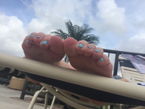 Foot Adventures of Linka
