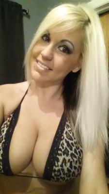 JessicaRay is new to our contest, show her some love!