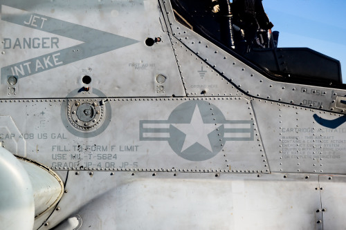 rocketumbl:  AH-1Z