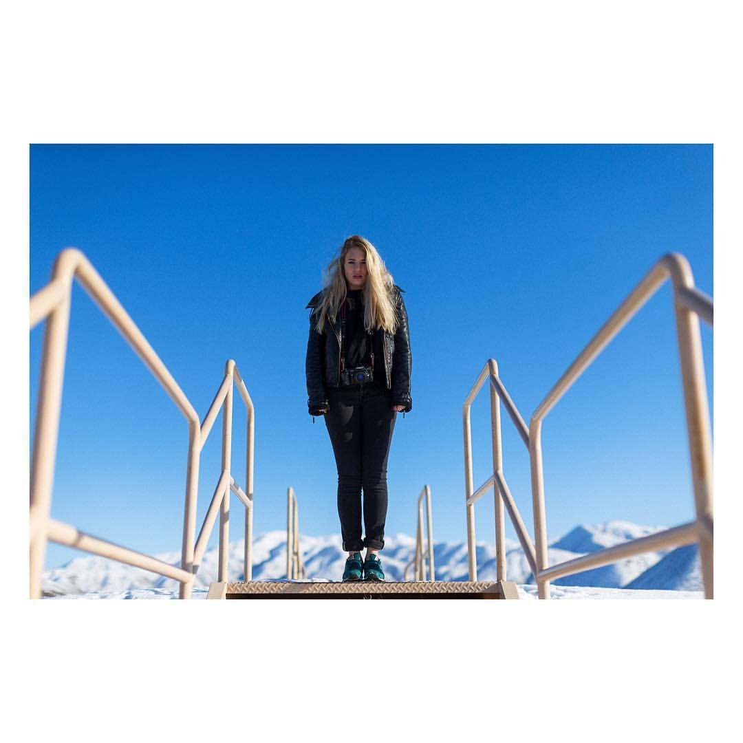 Photographer and muse.
#Boise #Idaho #luckypeak #canon #winter #newyearseve2015 #burberry #handm #newbalance #minolta