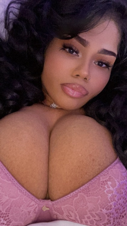 westindianjawnn-deactivated2023: adult photos