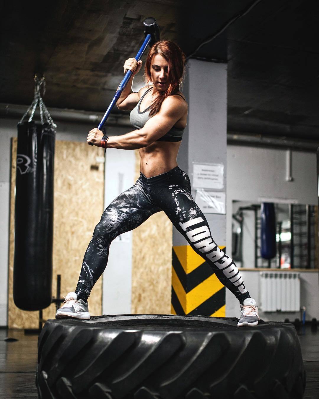 witnessfitness:  fitgrills:      Julia Masina  