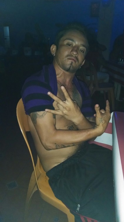 myranda-transexual:  a1n2t3o4:  Chacal borracho    ESOS SON LOS MEJORES X Q PUEDES HACERLES D TODOOO