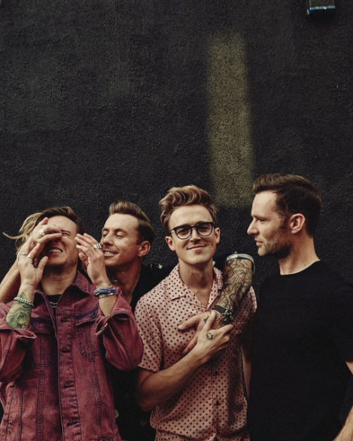 claulovemcfly:The McFlys tickets are on sale tomorrow morning at… early time. #mcfly @mcflymusic x