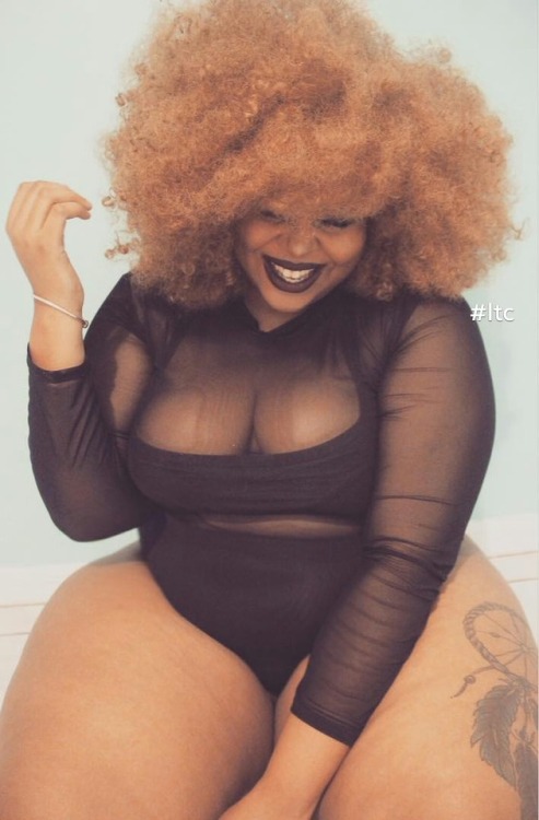 #lovethemcurves #supersexy #ultimatethick #crownedneptune #curvology #Curvz_Nation