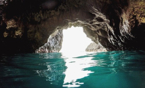 summersenstations:Mermaid caves