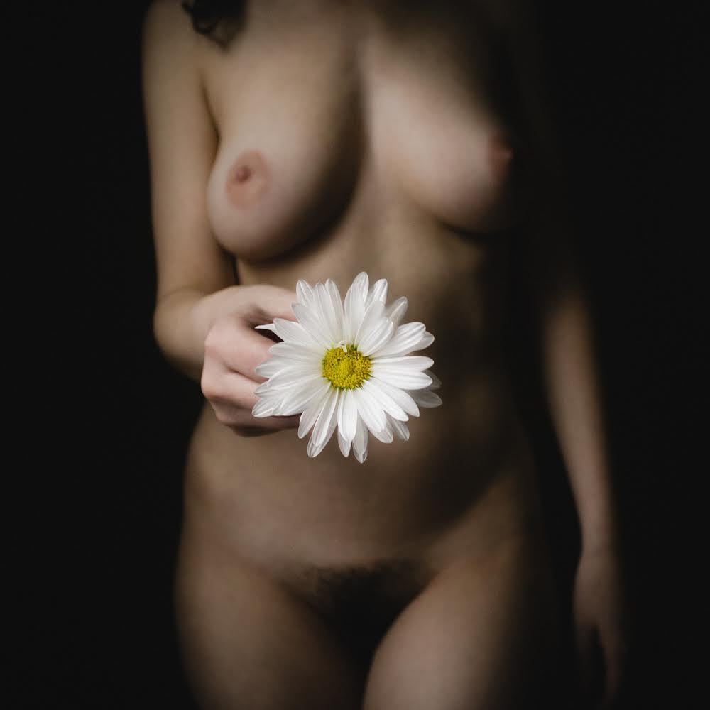 alveoliphotography:  electricsexdoll:  &ldquo;Un-winged and naked, sorrow surrenders