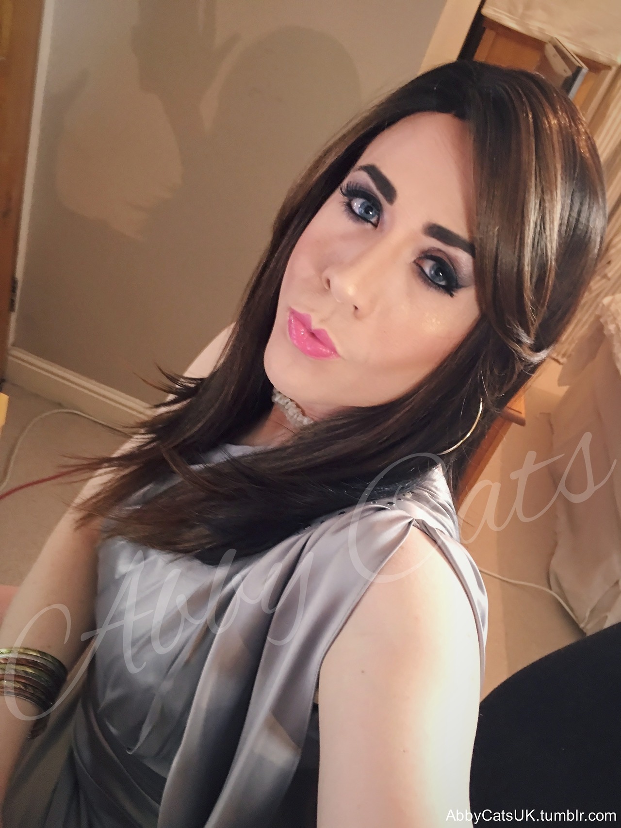 sissykristin:  abbycatsuk:Might Saturday Night ❤️ - AbbyCatsUK  Definitely hard