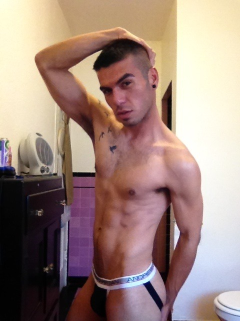 carloshuezo:Some other pics wearing Andrew Christian…. And I know it will be hard to notice but I got a haircut.