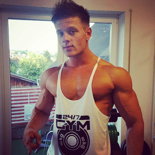 teensbodybuilding:  🏂Teens Body Building 2014  ✨Go follow my blog✨—&gt;