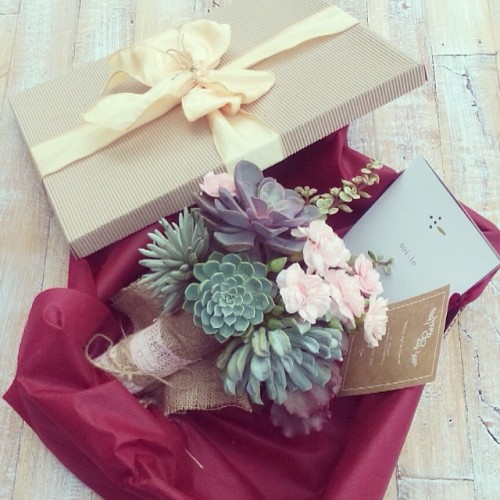 Yg bikin terharu, @mayahikmatin buatin #weddingbouquet dari succulent hasil tamannya sendiri trus na