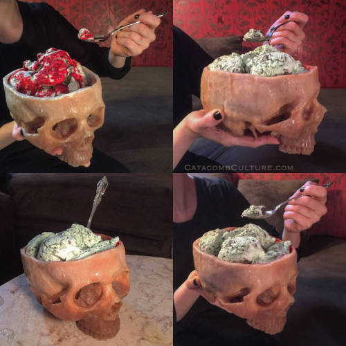 sosuperawesome:  Skull Bowls and Goblet / Pint Glass by Catacomb Culture on EtsySee our ‘skull’ tag Follow So Super Awesome: Facebook • Pinterest • Instagram 