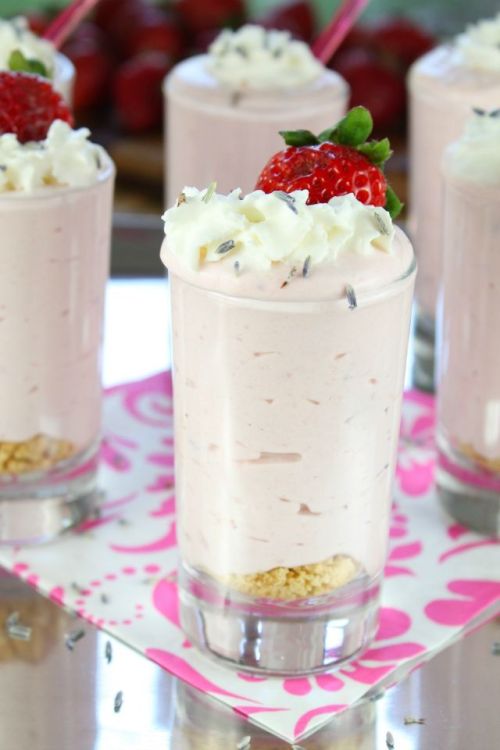 confectionerybliss: Strawberry Lavender Mousse | Miss in the Kitchen