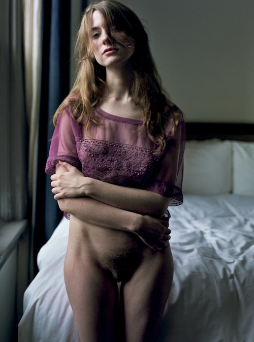 baudyadventurer:  unshavenisart:  Highline window.  www.mysecretlife.org