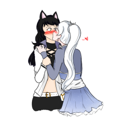 thedragoncosplays:  Surprise kisses are p