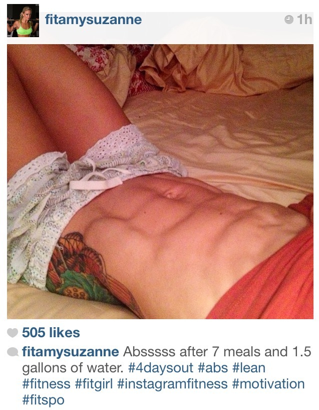 a-yurvedae:  @Fitamysuzanne has such incredible abs ugh love 
