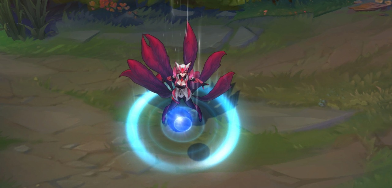 lol-skin-ideas:  Upcoming skin : Dauntless Ahri