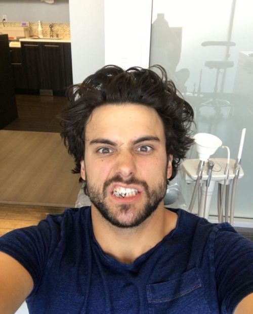  Actor Jack Falahee having a snack.Contributed By:cfcoiledfist.org