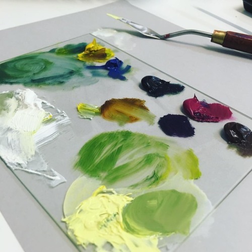 Oil paint palette setup.#oilpaint #watermixableoils #paintpalette #art #artist #workingartist