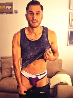 amazingmalenudity: Charlie Clapham