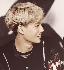 sapphire-xx:  his cute precious laugh. &lt;3 