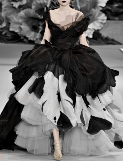 130186:  Christian Dior Haute Couture Fall